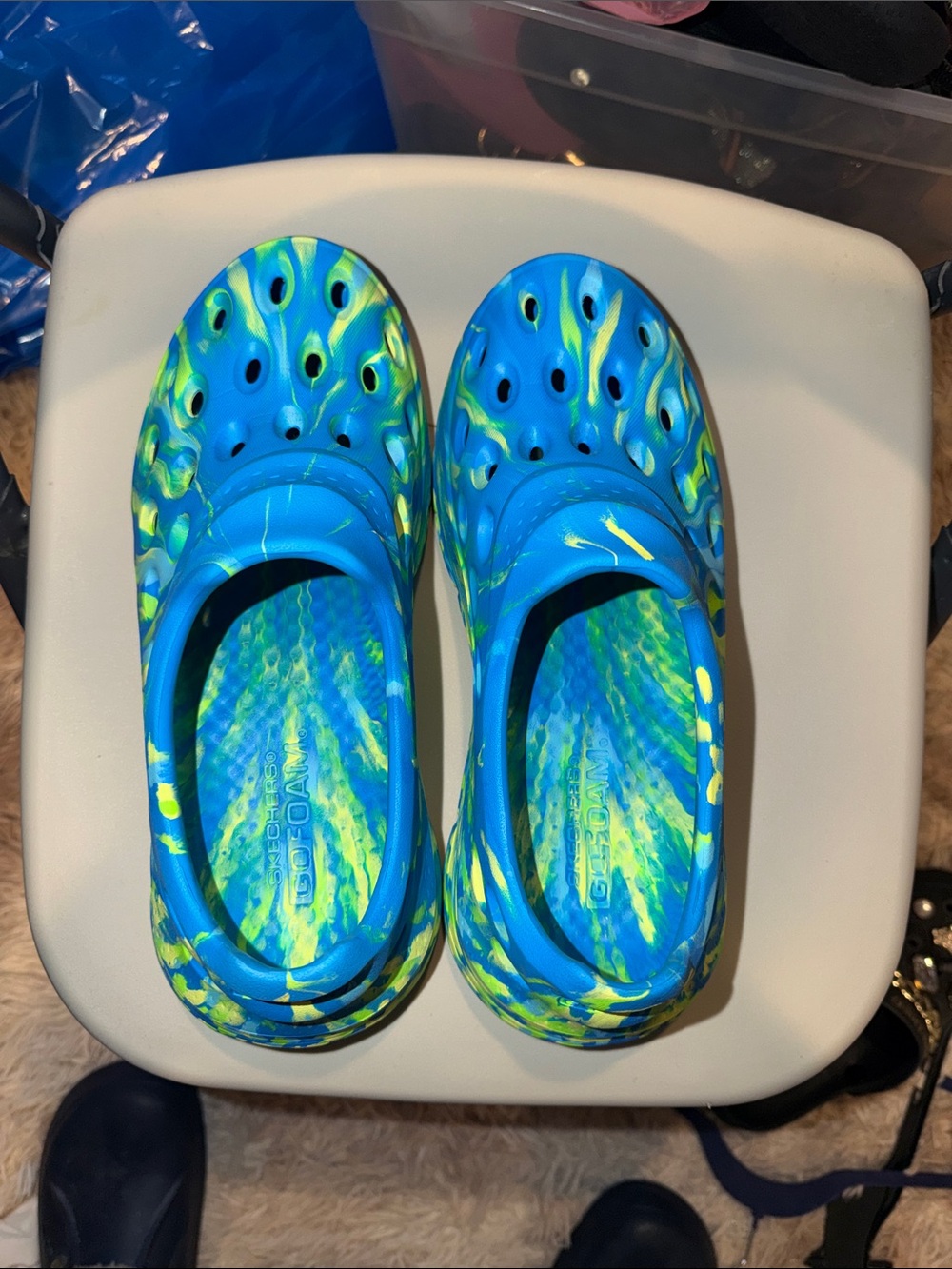 Skechers Kids Blue and Green Marbled Slip-On Clogs